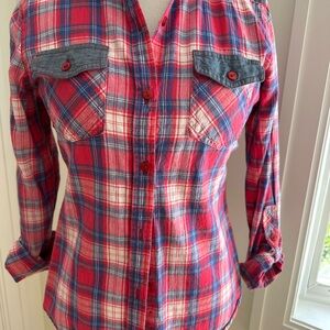 Passport Red and Blue Plaid Button Down Shirt Size Medium